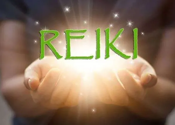 Reiki training class in session at Jaeshi Academy